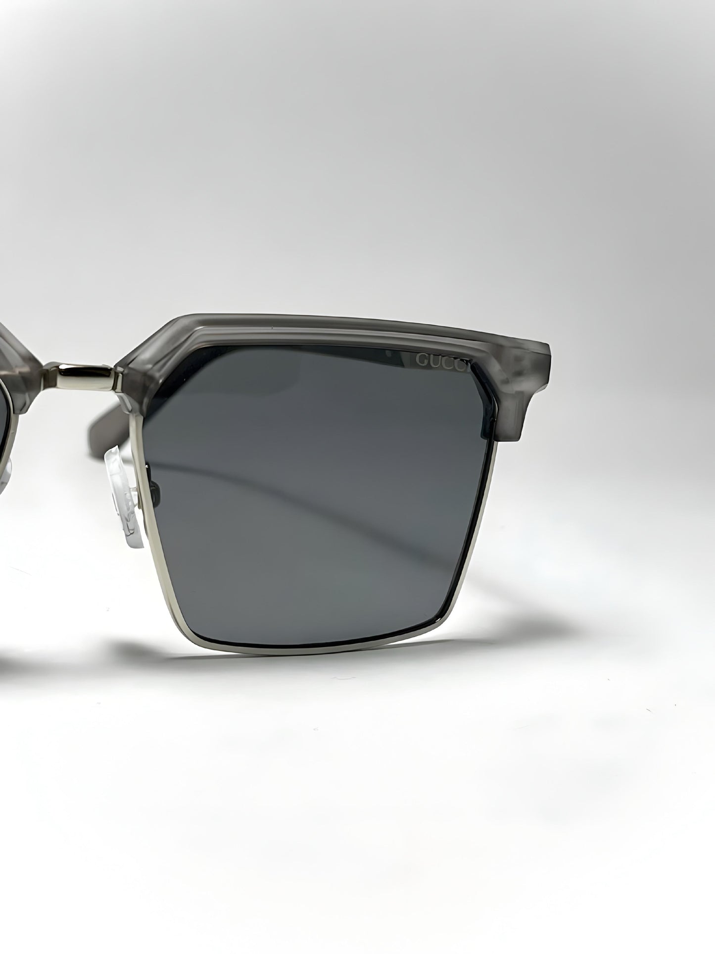 Gucci - Translucent Grey
