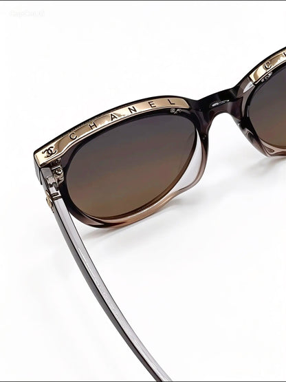 CHANEL - Premium
