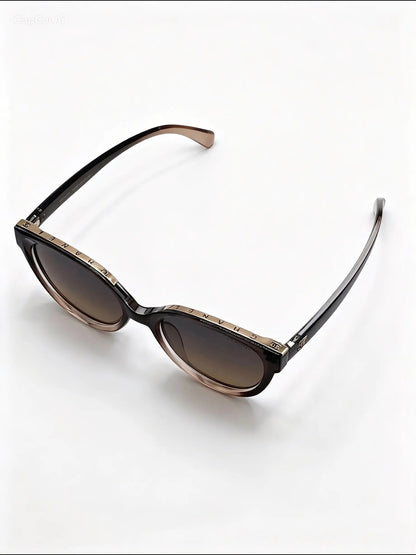 CHANEL - Premium