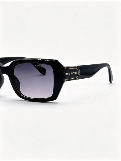 MARC JACOBS