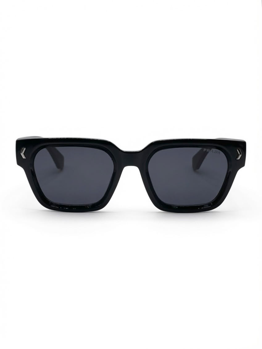 Prada - Black