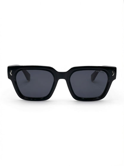 Prada - Black