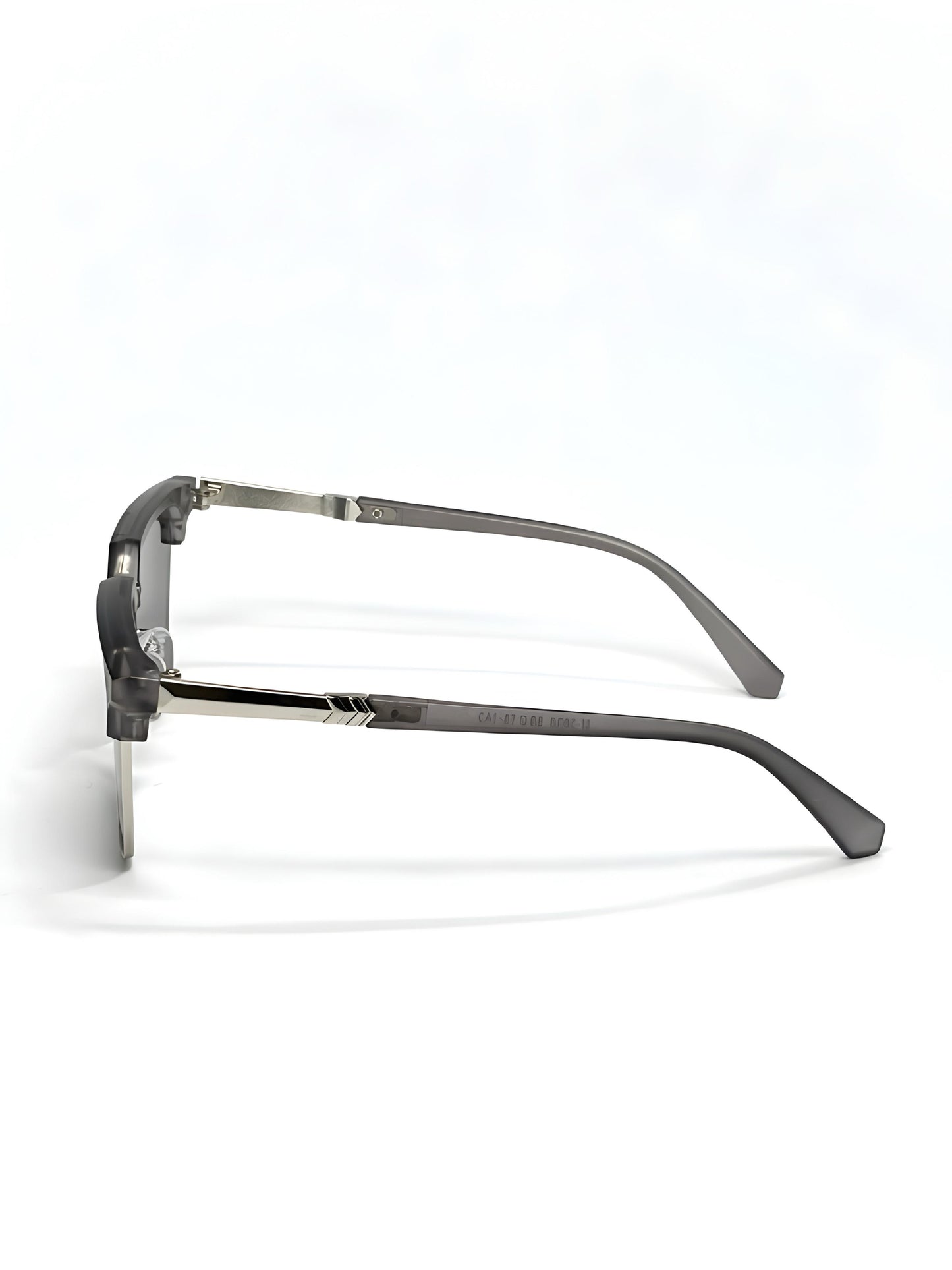 Gucci - Translucent Grey