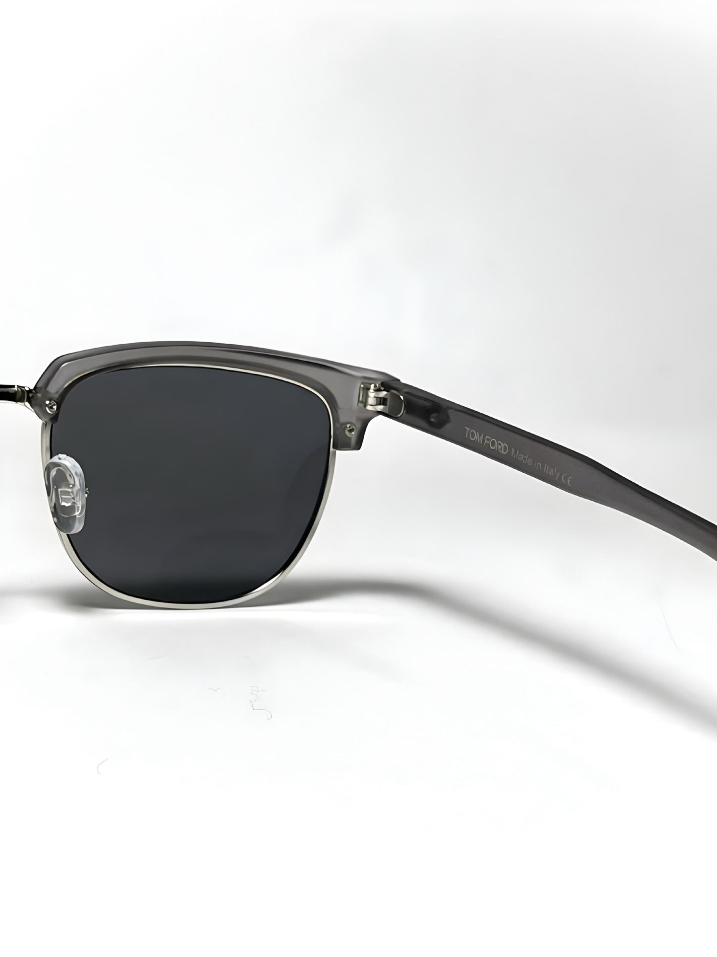 Tomford - Translucent Grey
