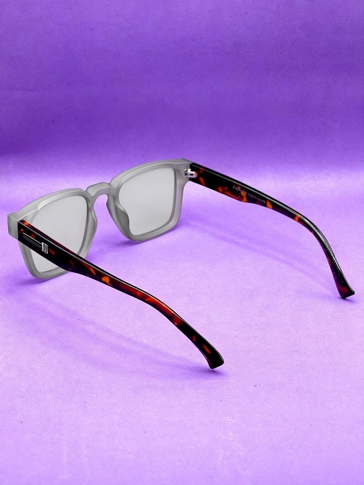 Prada - Dual Tone